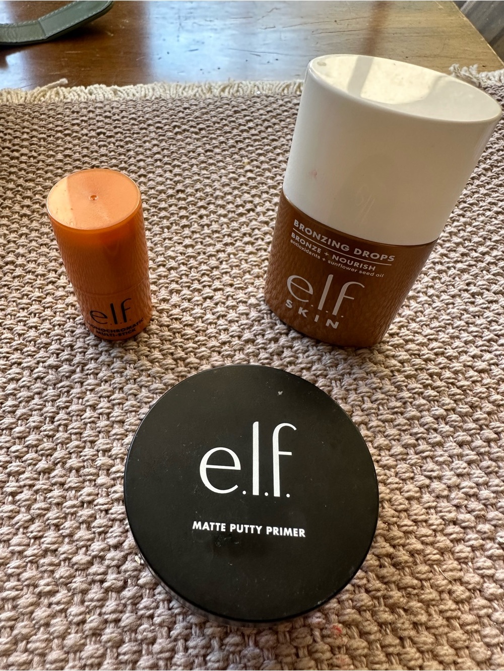 e.l.f. Bronzing Drops and Matte Putty Primer - Brown, Black